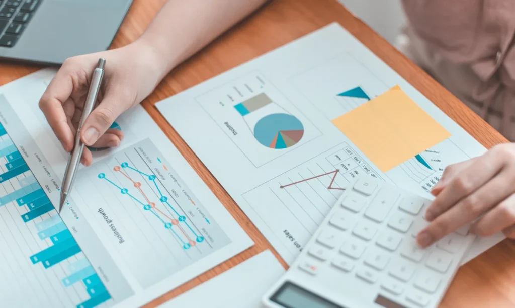 الفرق بين مراقبة الجودة وتوكيد الجودة ونظام إدارة الجودة